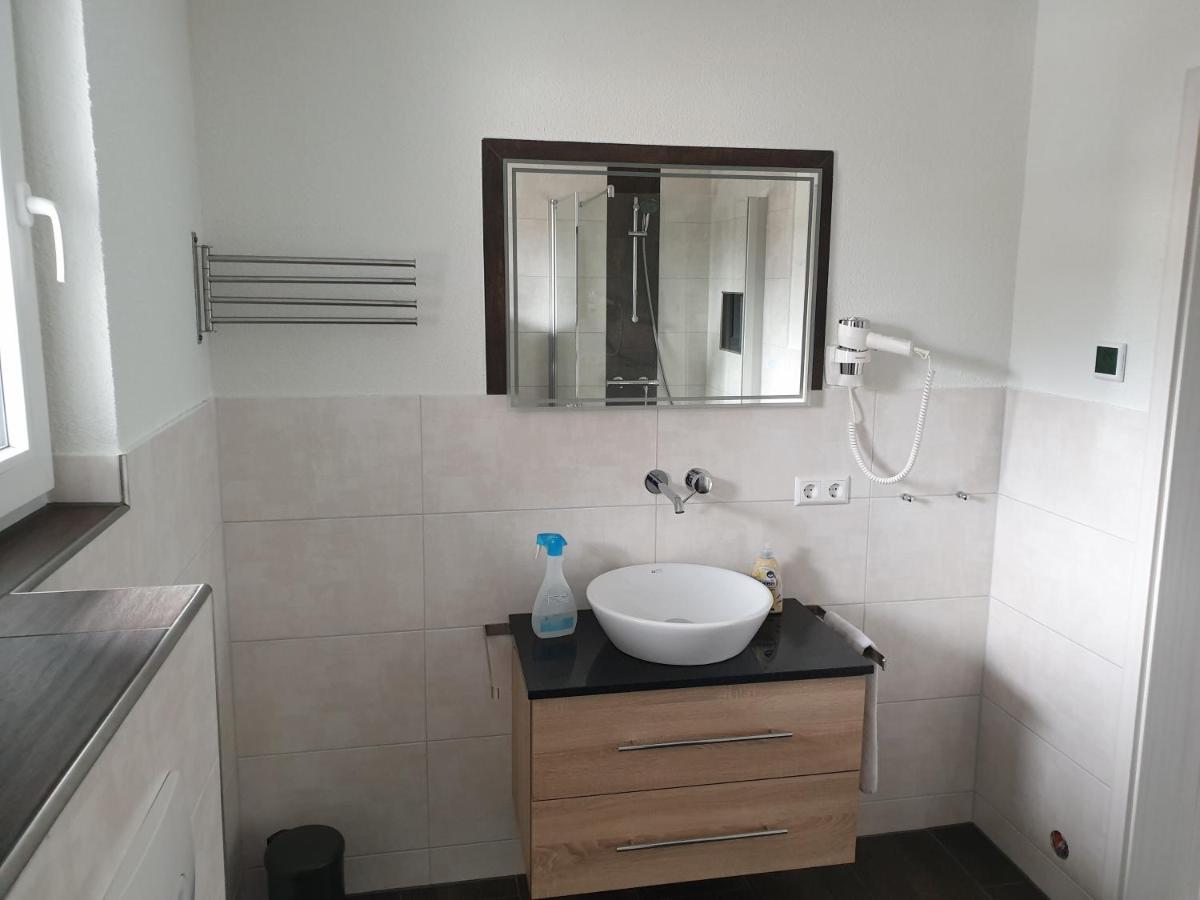 Ferienwohnung Mueller Кенцинген Экстерьер фото
